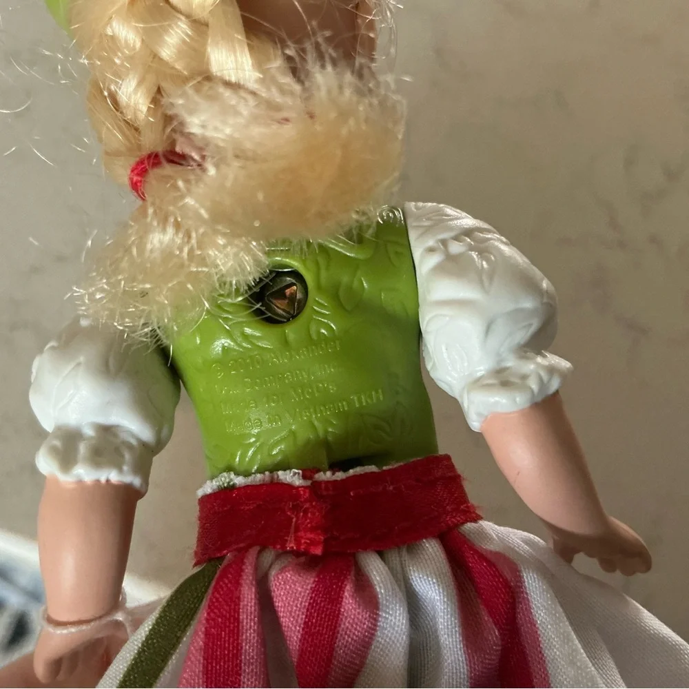 Madame Alexander doll happy meal for McDonalds two dolls